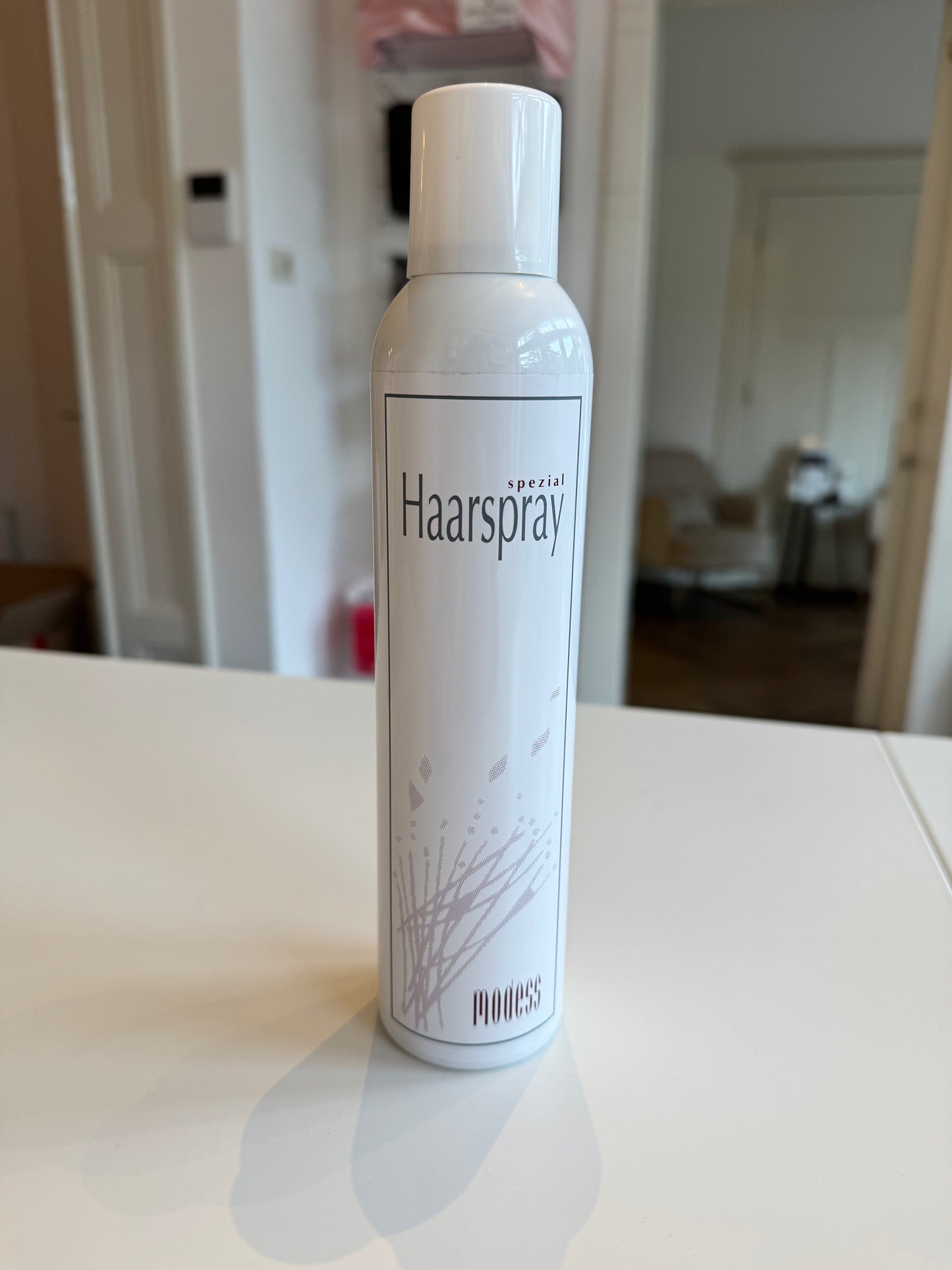 Modess Haarspray voor syntetische haarwerken