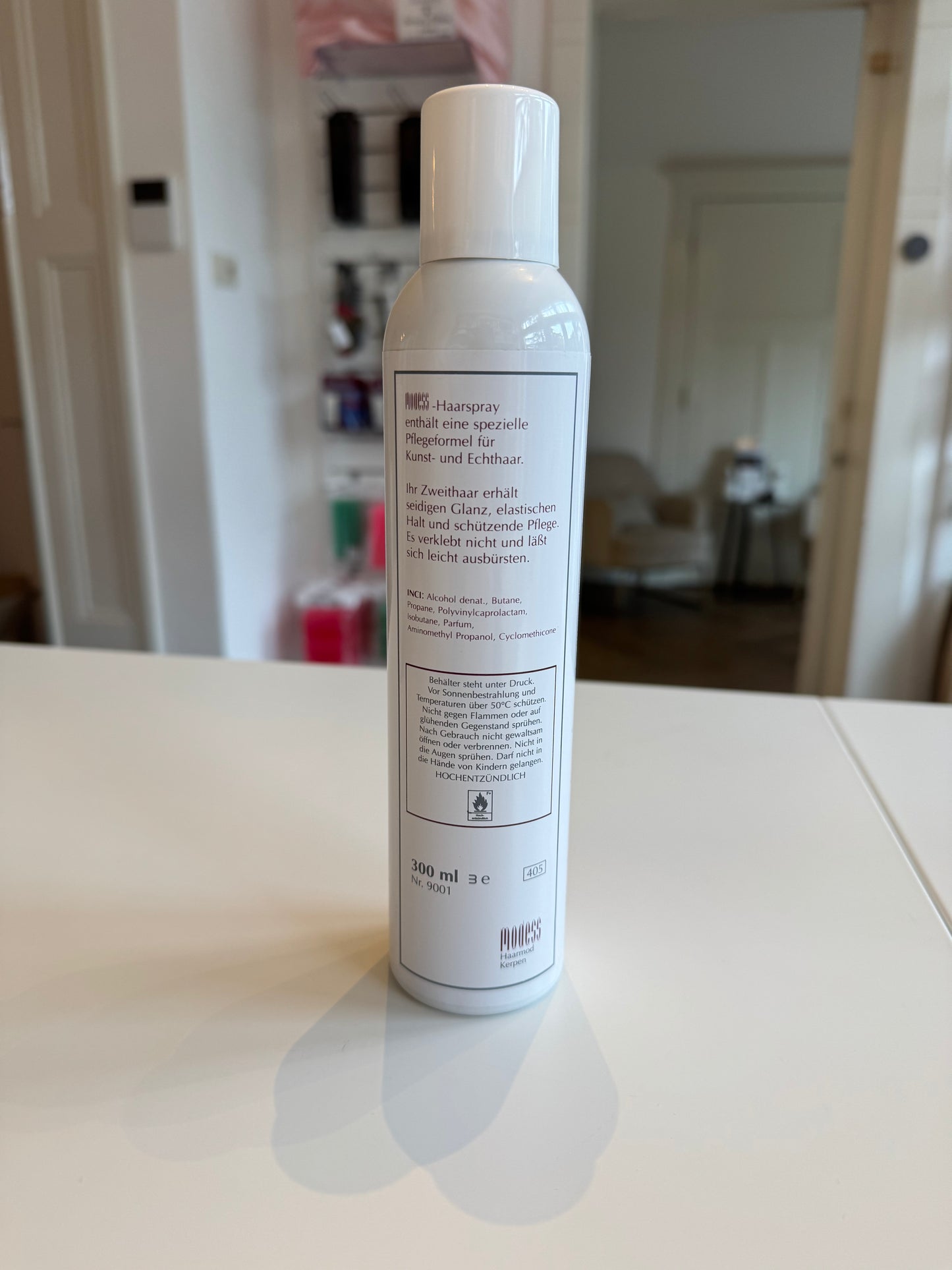 Modess Haarspray voor syntetische haarwerken